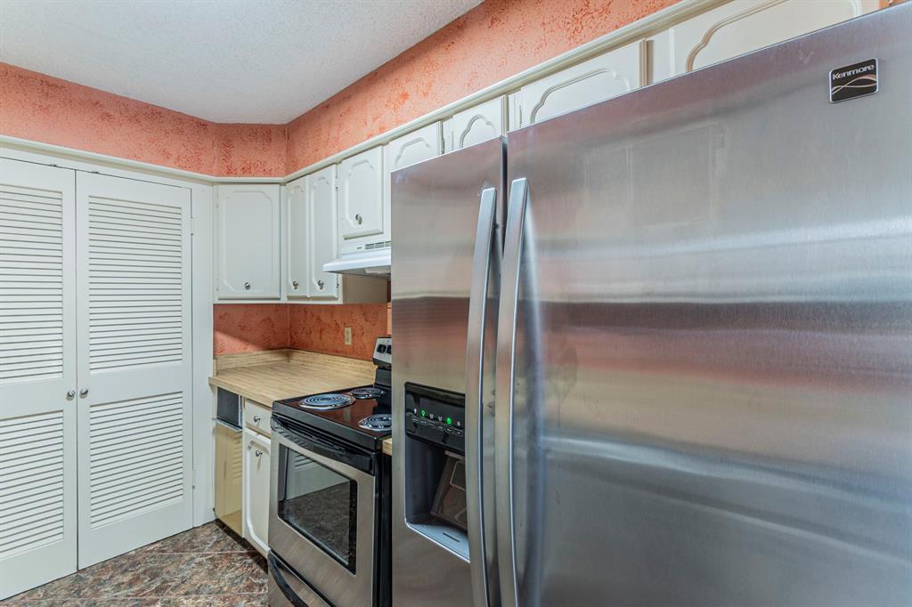 Wingate Terrace Twnhms Condo - Residential