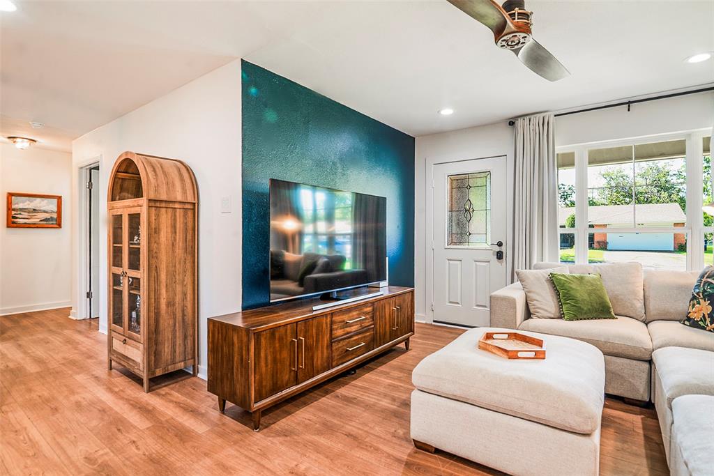 Cloverdale 03 - Residential Lease