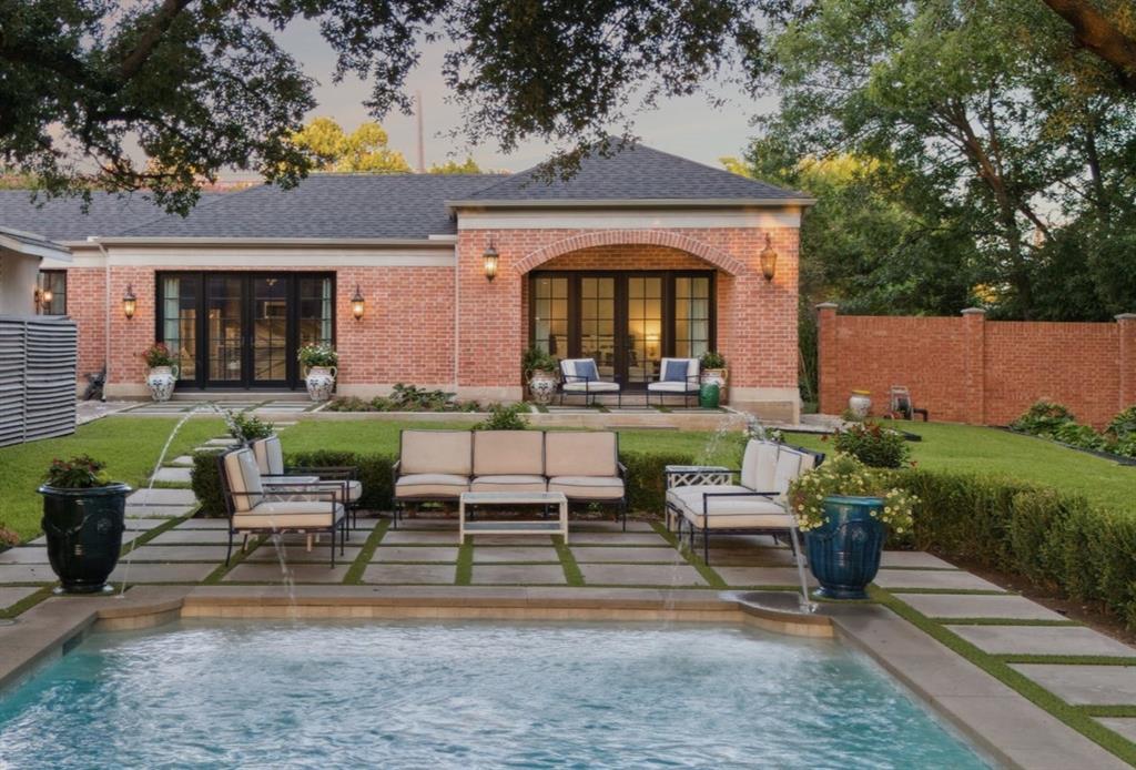 RADBROOK ESTATES - Residential