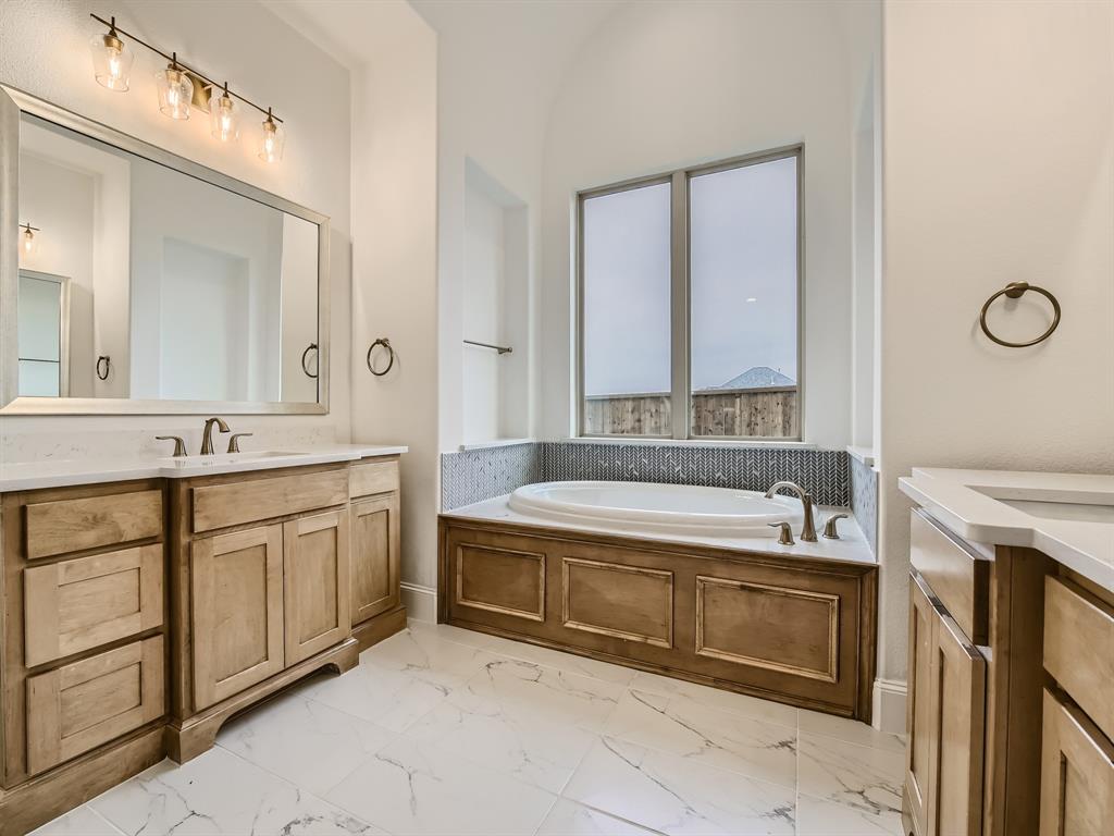 Canyon Falls - Residential