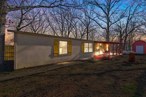 A home in Pottsboro