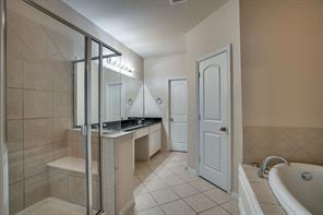 Brownstones At Vista Ridge Con - Residential Lease