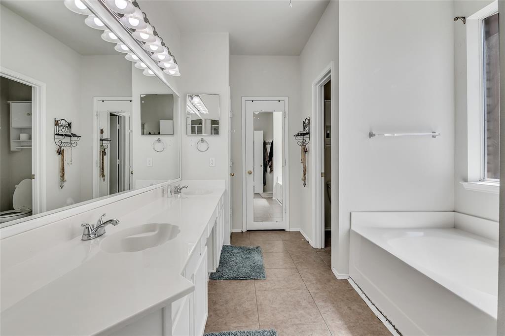 Lakes Of River Trails South - Residential