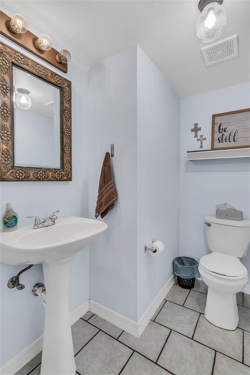 Lakes Of River Trails South - Residential