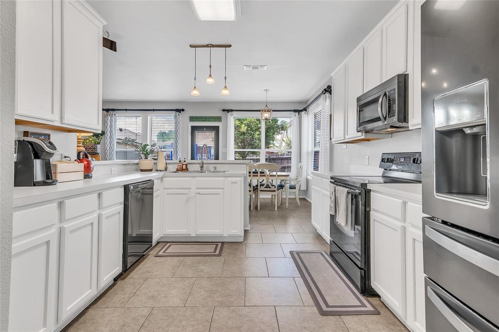 Lakes Of River Trails South - Residential