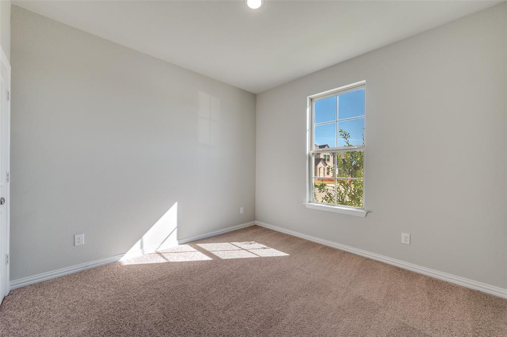 1312 Silver Grass Meadows