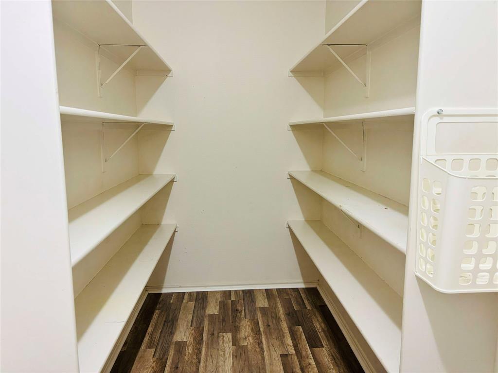 Harriet Creek Ranch Ph 1 - Residential Lease