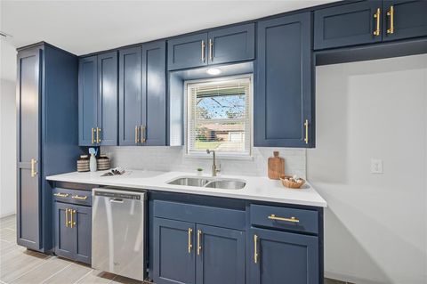 Tiny photo for 4837 Overton Avenue, Fort Worth, TX 76133 (MLS # 21100326)