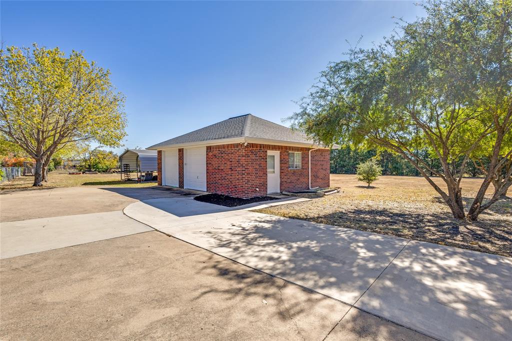 5367 Pecan Place Drive