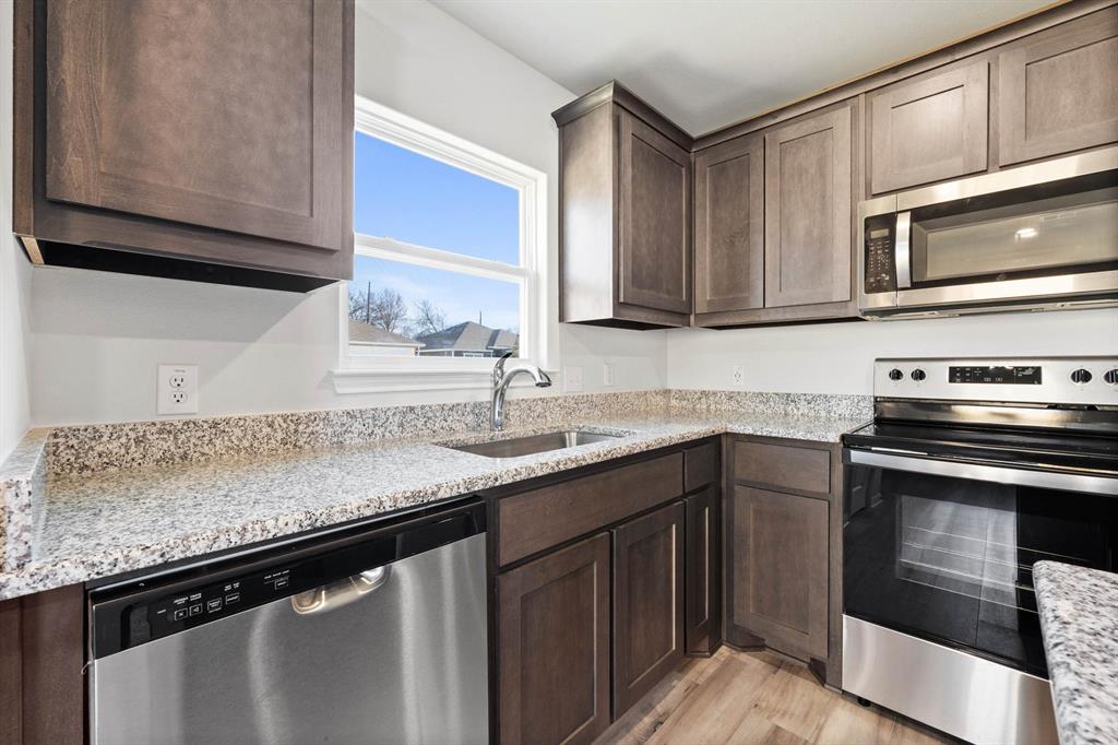 4123 Lava Forest Drive