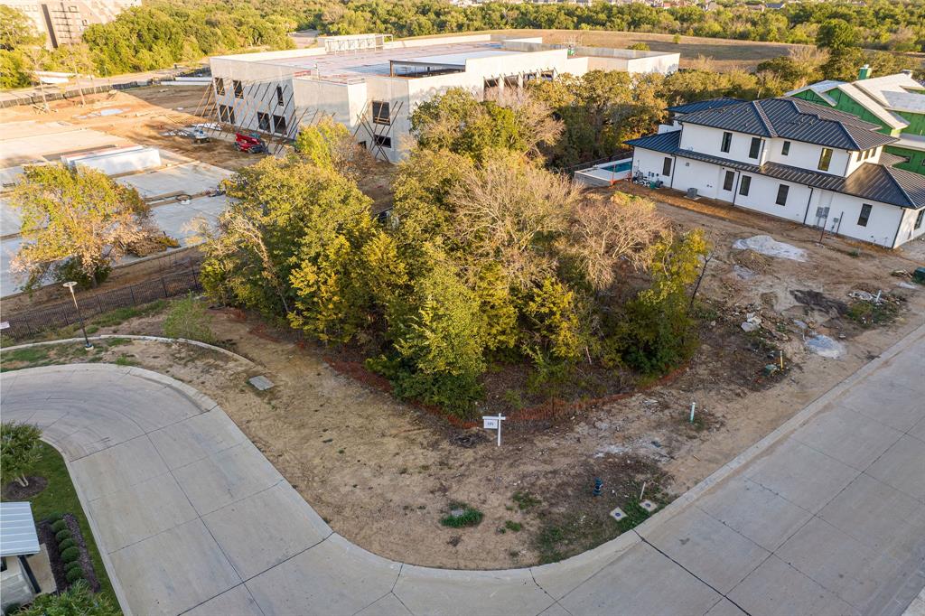 2024 Whitwood Cove