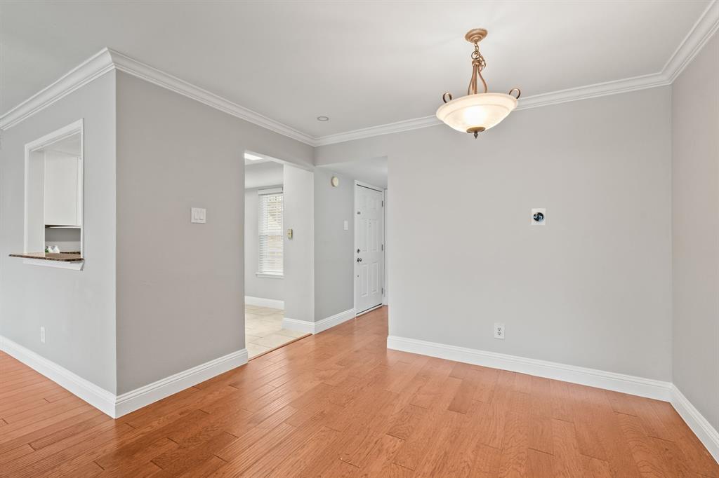 Prestonwood Green Condos - Residential