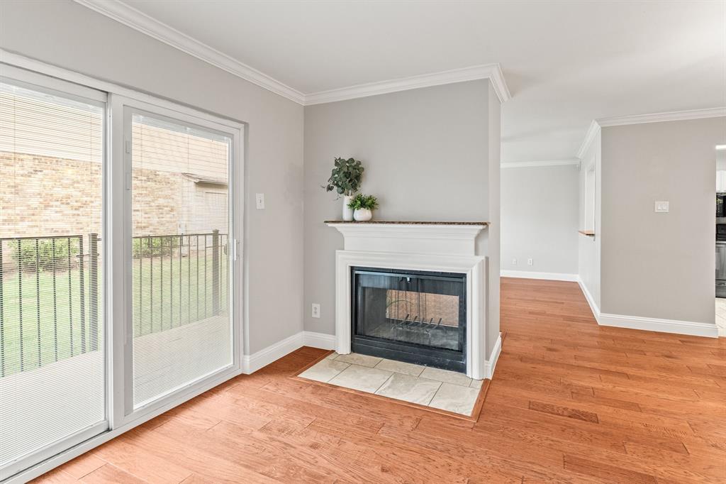 Prestonwood Green Condos - Residential