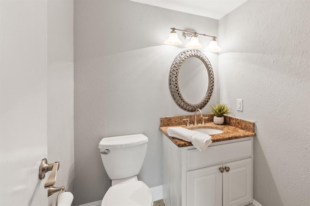 Prestonwood Green Condos - Residential