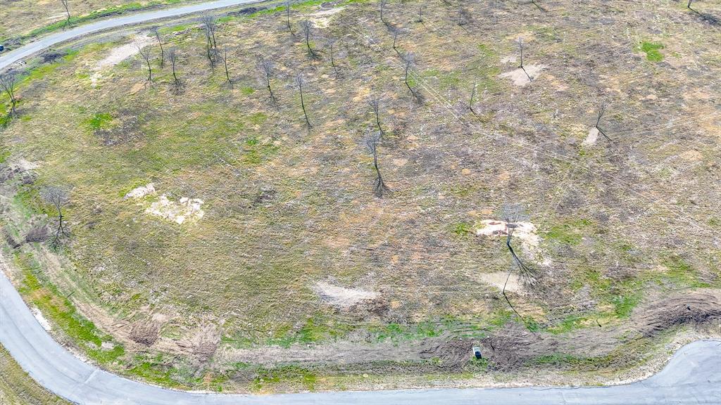 Waterfront Club - Land