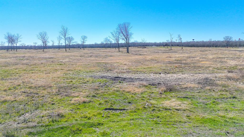 Waterfront Club - Land