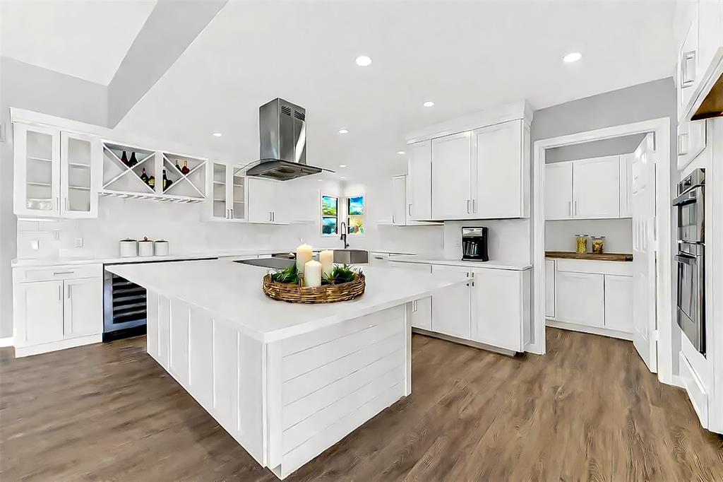 1201 E Oaklawn Drive