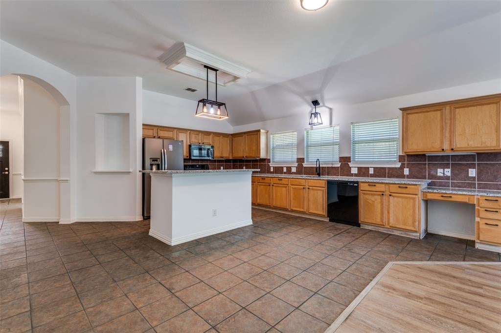 Photo of 193 Jacob Crossing, Rockwall, TX 75087 (MLS # 21350119)