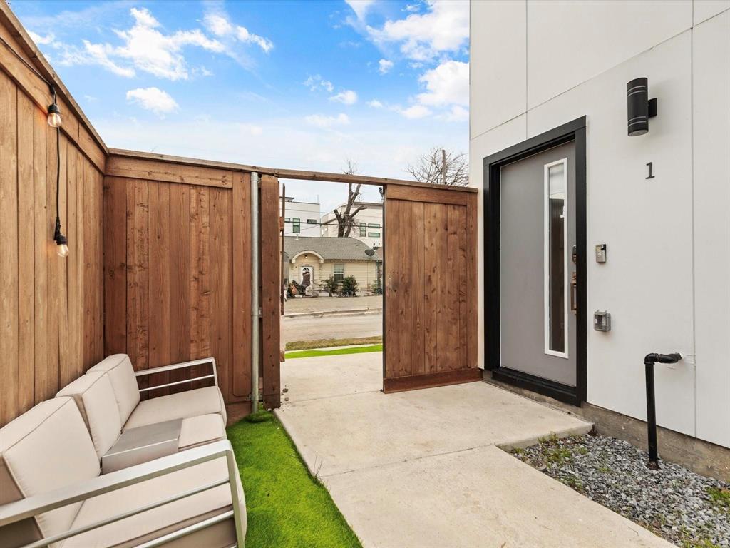 4223 Delano Place
