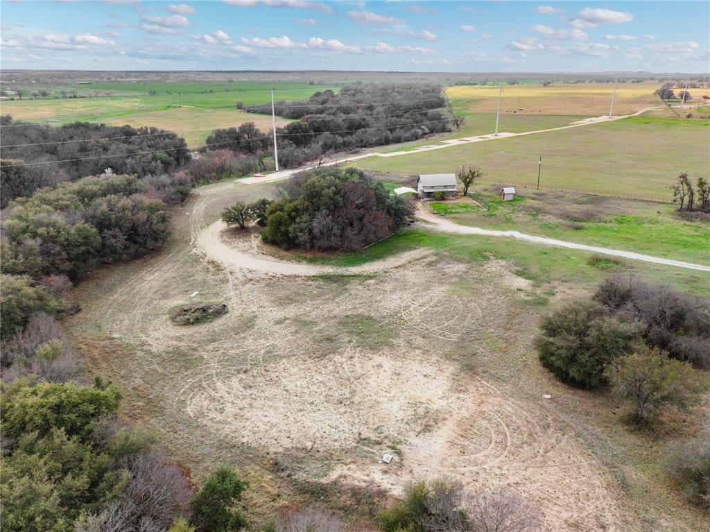 Parkinson, Acres 9.4 - Residential