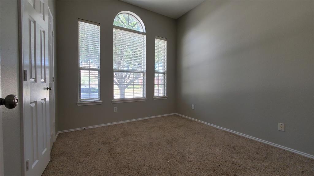 Pine Ridge Estate - Residential