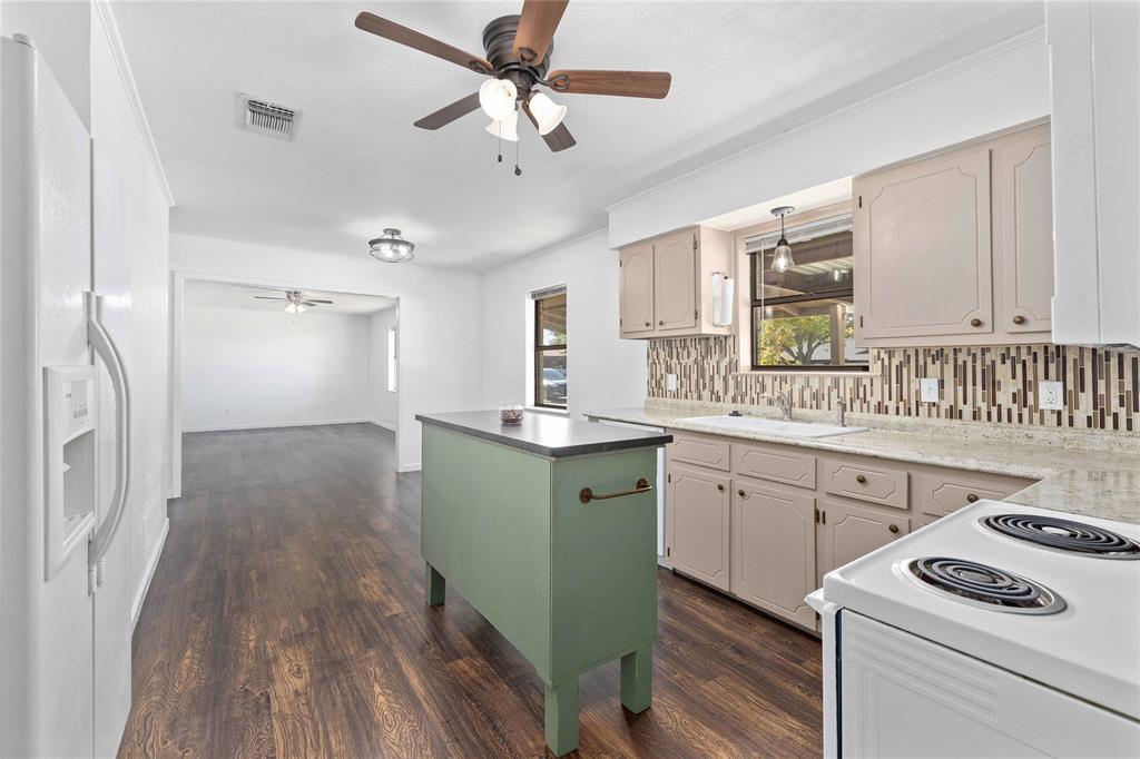 4302 Brookdale Drive