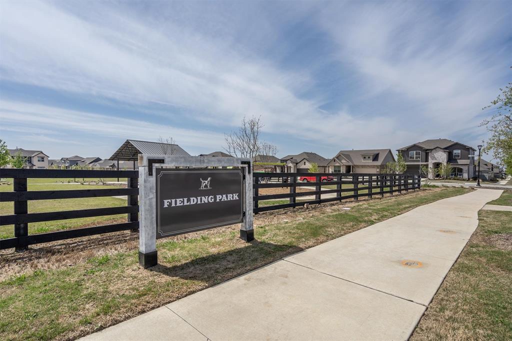 Pecan Square Ph 1b - Residential