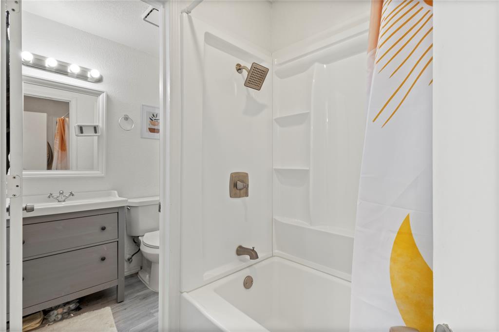 Two Worlds Rev - Residential