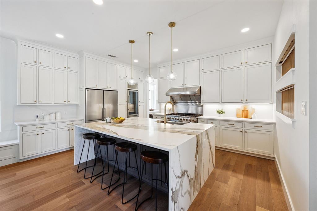 6422 Walnut Hill Lane
