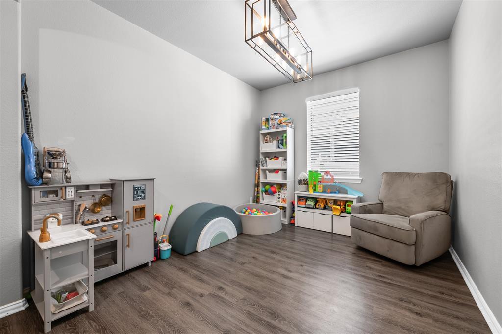 Creek Village At Providence - Residential