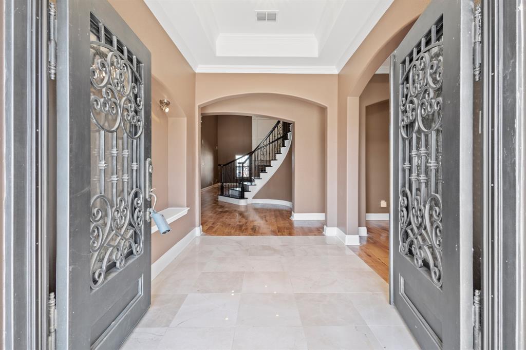 3003 Russell Road