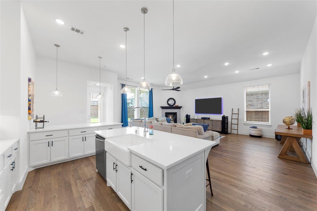 Glen Crossing West Ph 1b - Residential Lease