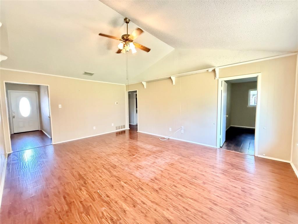 7844 Harwood Road