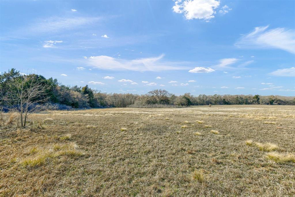 Twin Oaks - Land