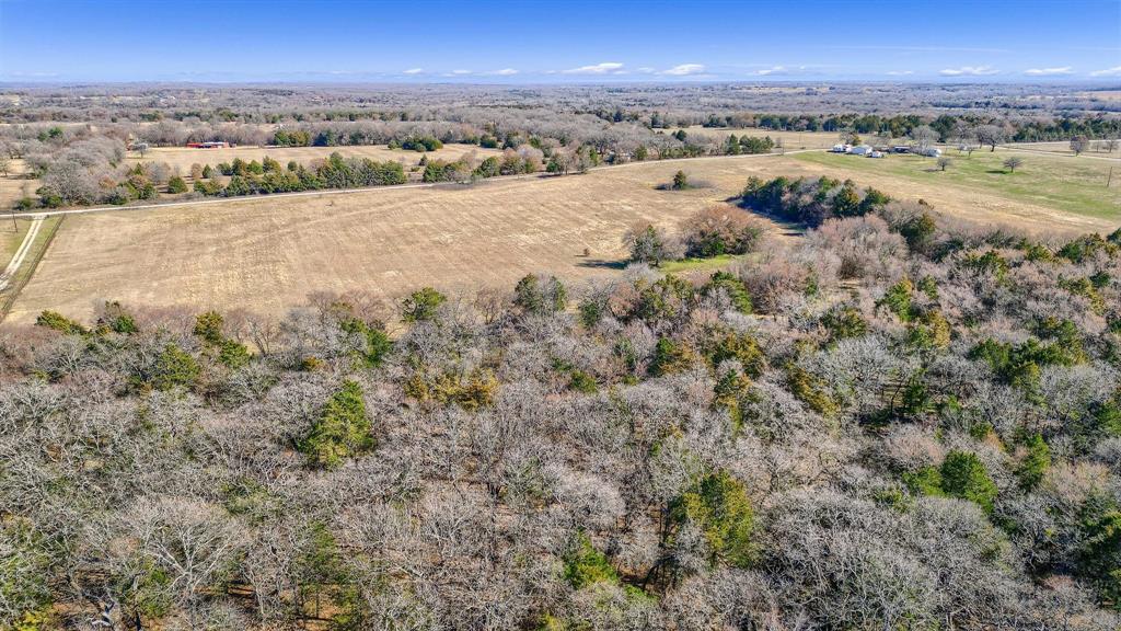 Twin Oaks - Land