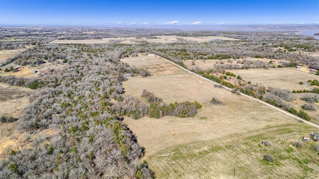 Twin Oaks - Land