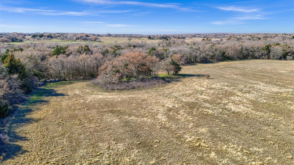 Twin Oaks - Land