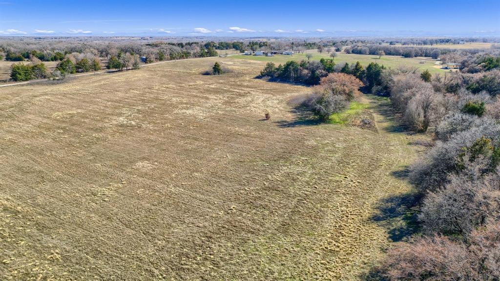 Twin Oaks - Land