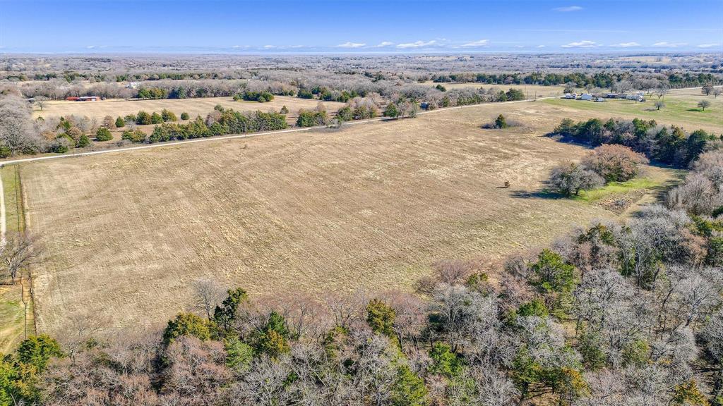 Twin Oaks - Land