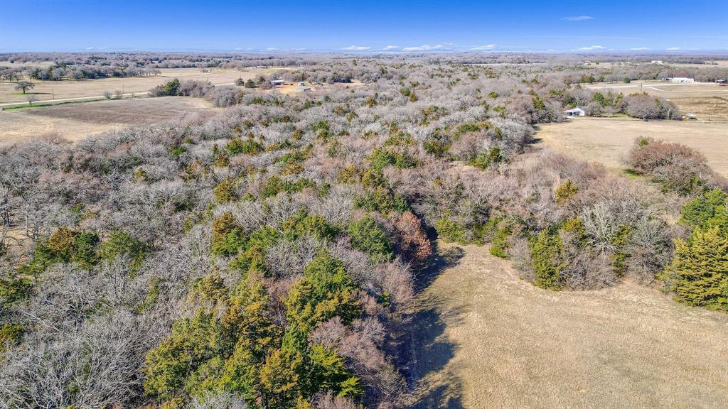 Twin Oaks - Land