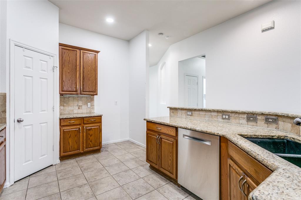 Ember Oaks Add - Residential Lease