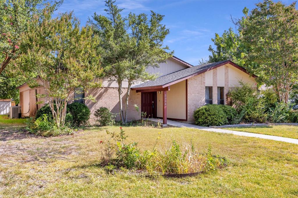 3005 Lemmontree Lane