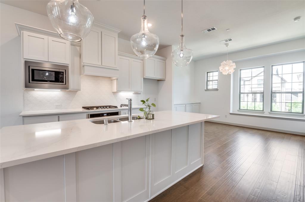 VIRIDIAN VILLAGE - Residential