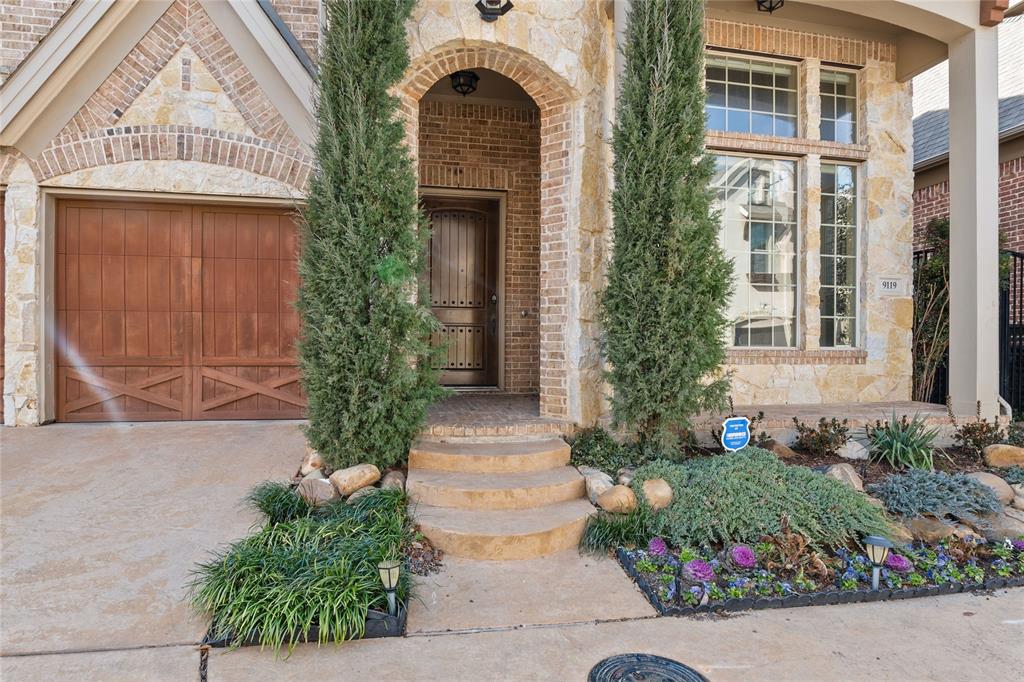 9119 Cochran Bluff Lane