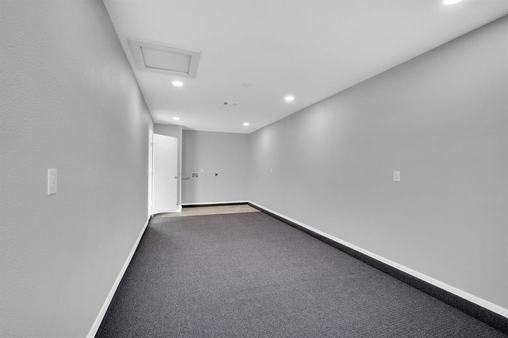 Highland Hills 09 - Residential