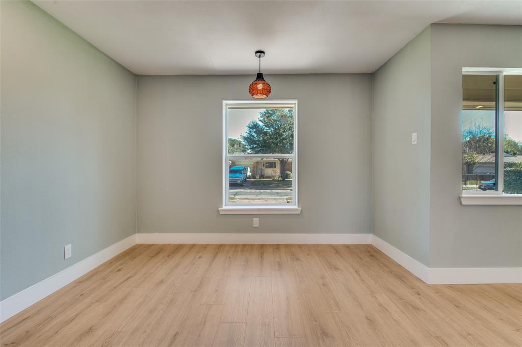 Cloverdale 05 - Residential