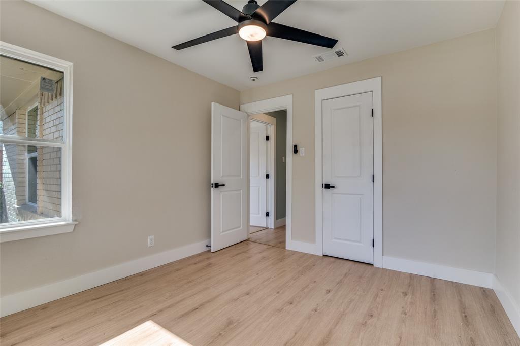 Cloverdale 05 - Residential