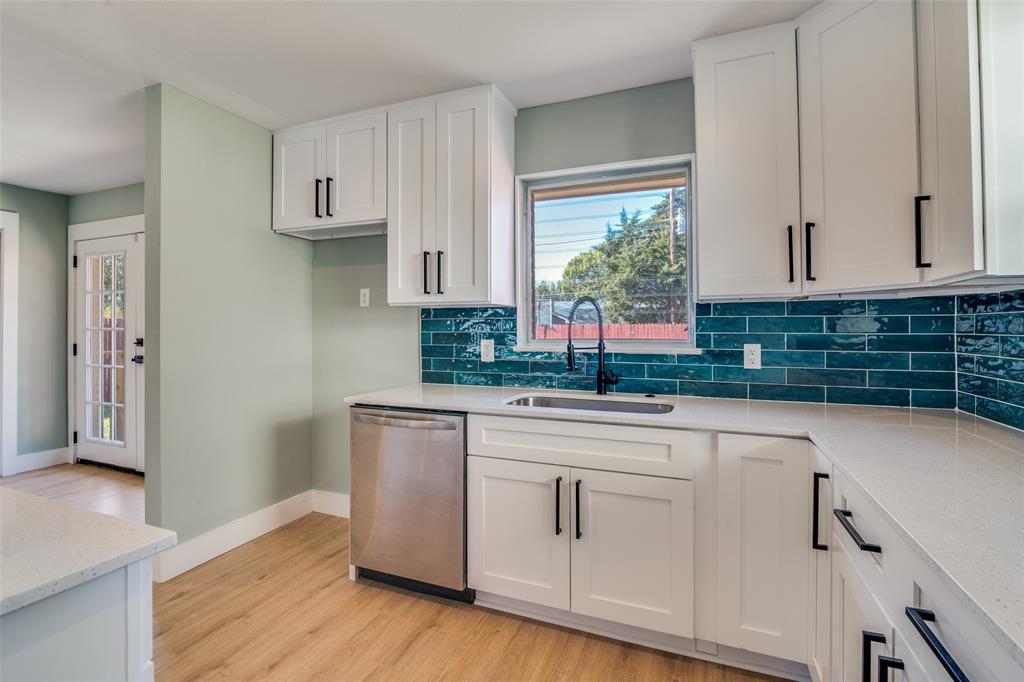 Cloverdale 05 - Residential