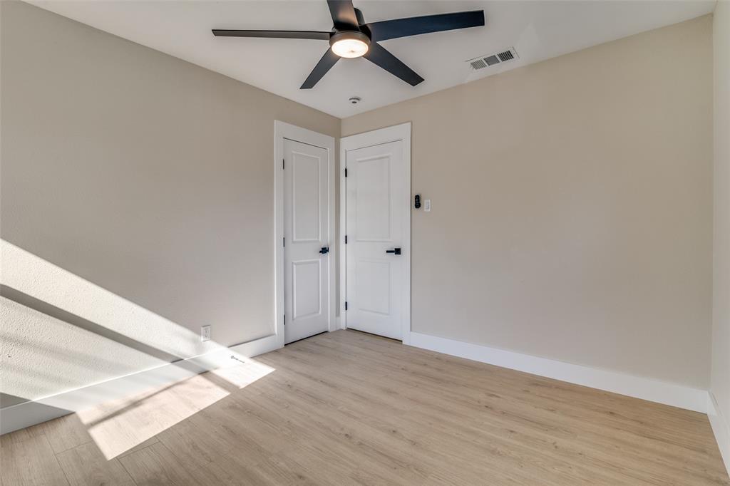 Cloverdale 05 - Residential