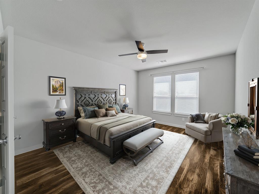 1101 Kingston Court